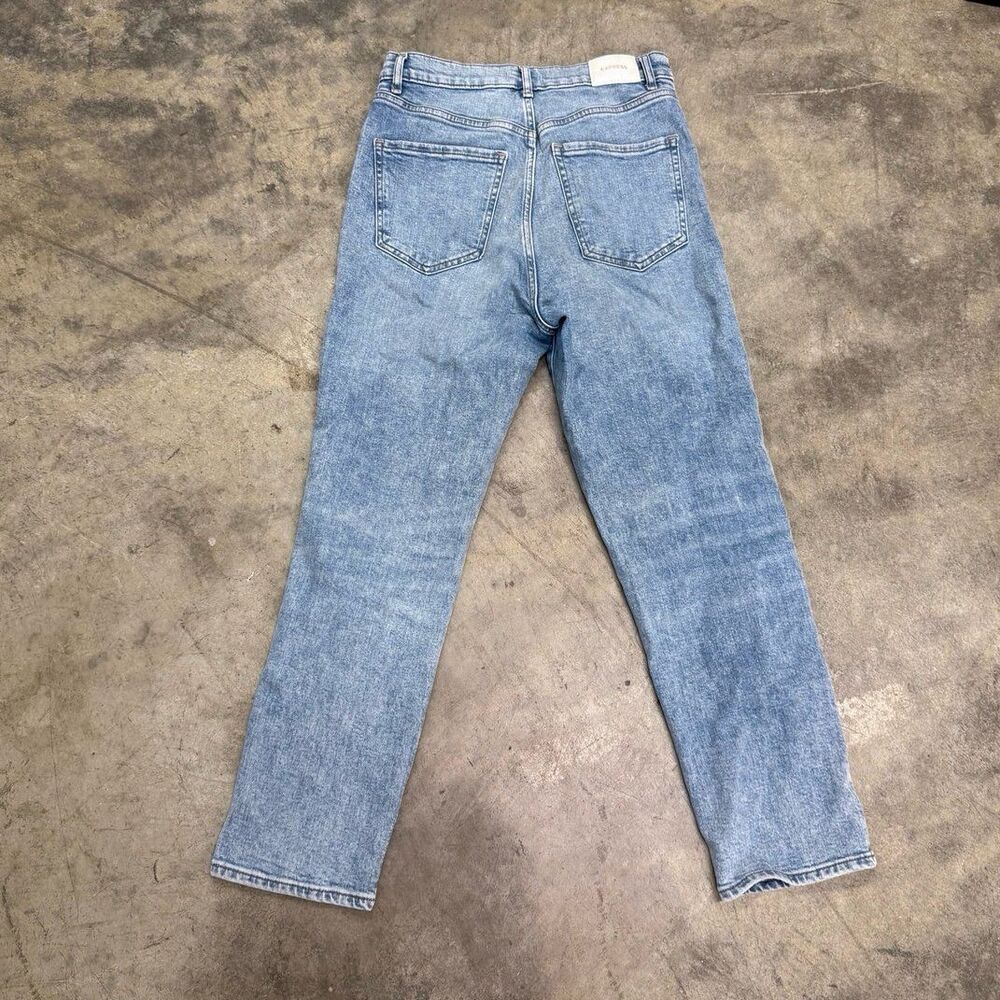 Express super high rise distressed ripped mom jean - Picture 3 of 6